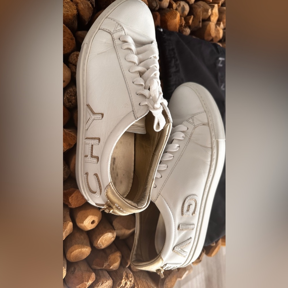 Givenchy Women White and Gold Leather Sneakers Size 40 - Picture 2 of 12